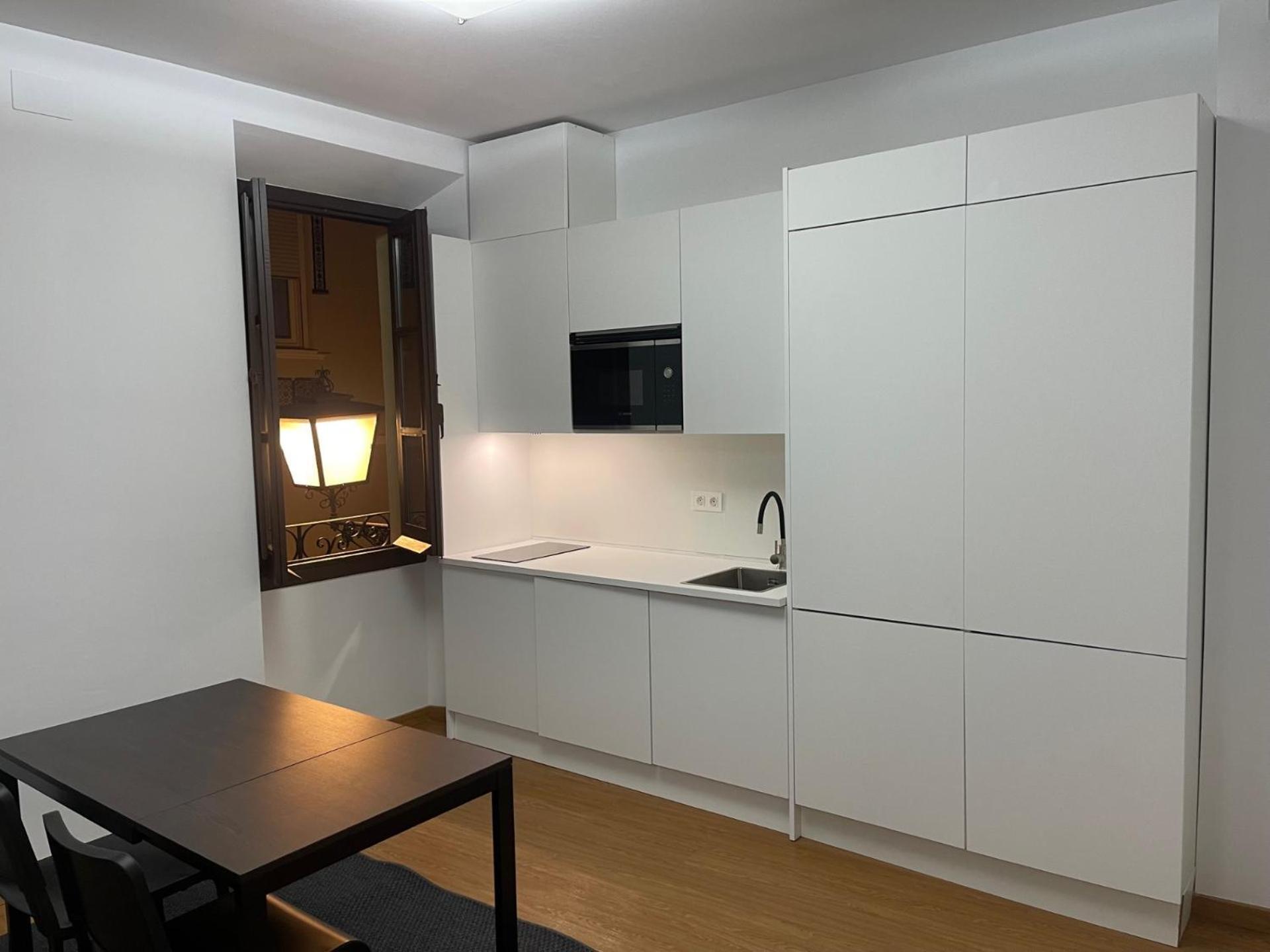 Apartamento Calle Rodrigo De Triana Con Opcion De Parking 塞维利亚 外观 照片
